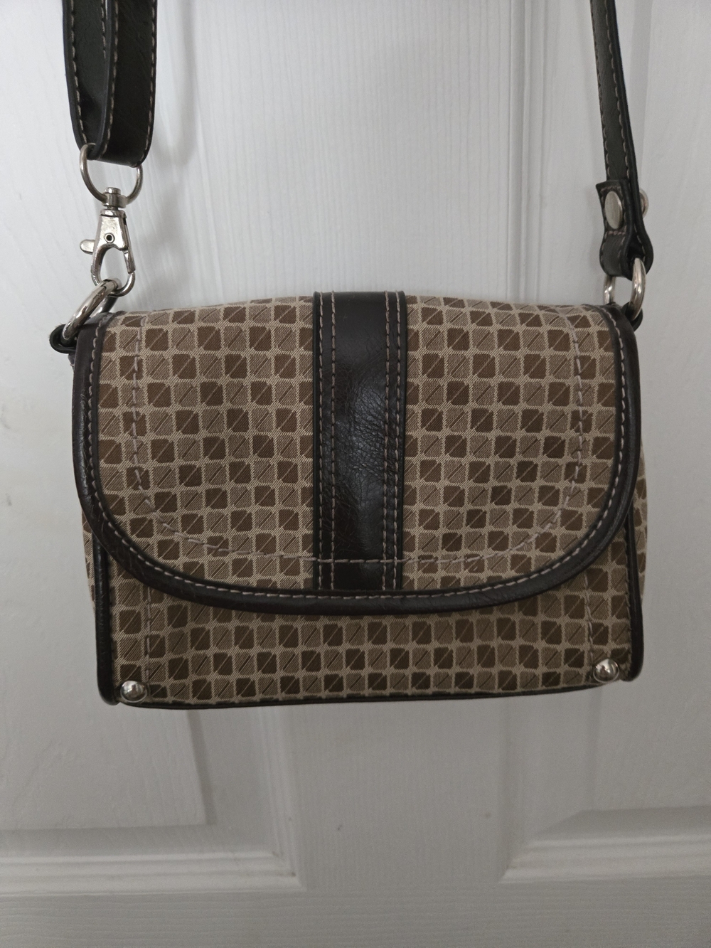 Nine & Co. Brown Patterned Crossbody Bag